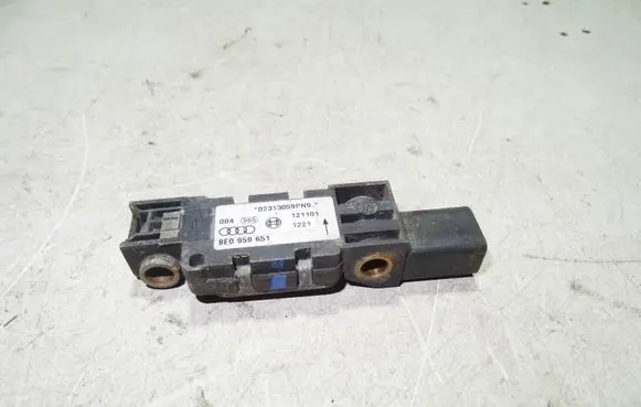 Audi A4 S4 B6 8E 8H Airbag deployment crash/impact sensor 8E0959651