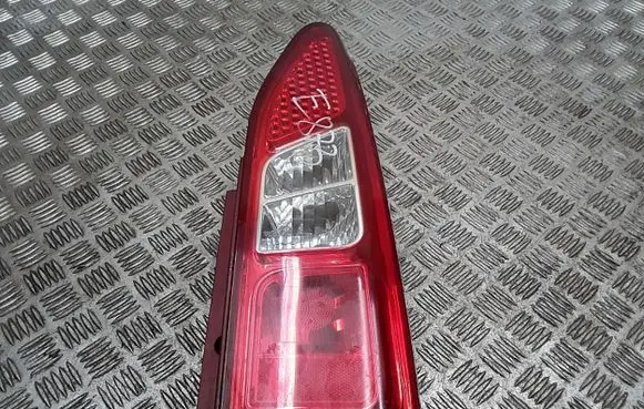 Citroen Berlingo Rear/tail lights 9680545180
