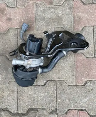 Audi RS6 C7 Secondary air pump 