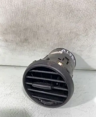 Seat Altea Dashboard side air vent grill/cover trim 1p0819203