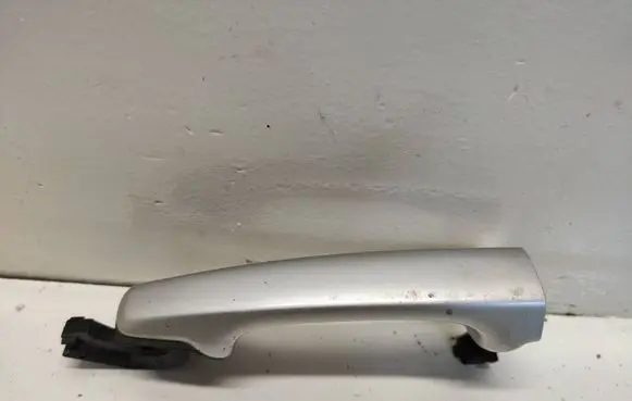 Volvo V50 Front door exterior handle 8679712