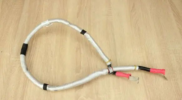 BMW 4 G22 G23 G24 G26 Positive cable (battery) 8485064