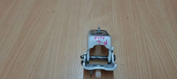 Citroen DS5 Front door lower hinge 9035AX