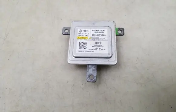 Audi Q3 8U Xenon control unit/module 8K0941597E