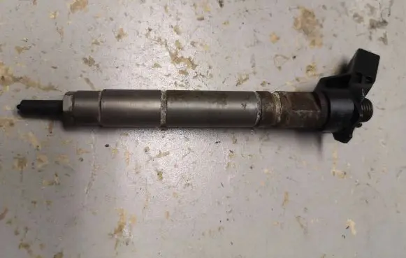 Mercedes-Benz ML W164 Fuel injector A6290700287 0445115066