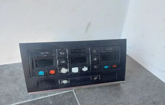 Audi A4 S4 B6 8E 8H Climate control unit 8E0820043