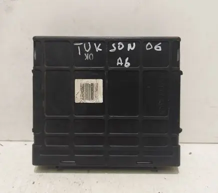 Hyundai Tucson JM Gearbox control unit/module 9544039715 9090930258A1 028608X
