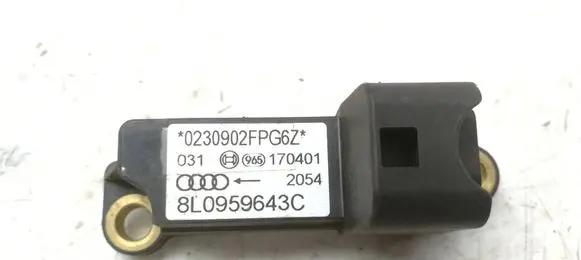 Audi A3 S3 8L Airbag deployment crash/impact sensor 8L0959643C 0230902FPG6Z 170401