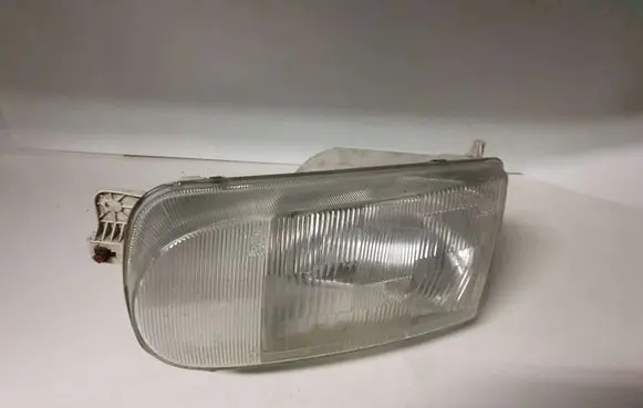 Nissan Serena Headlight/headlamp