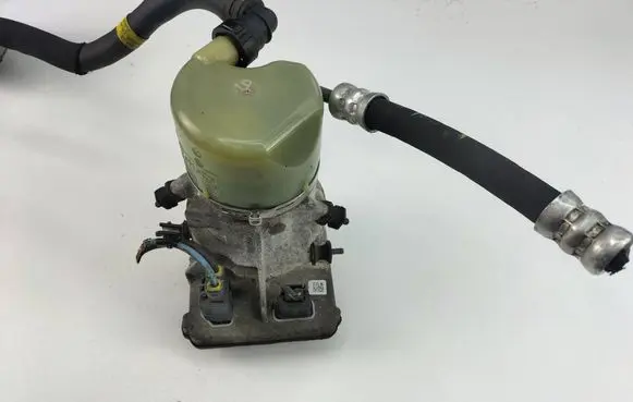 Ford Galaxy Power steering pump 6G913K514AM