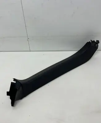 Audi Q8 Centre console side trim rear 4M8867607