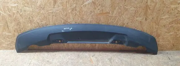 Volvo XC40 Rear bumper lower part trim 32136120