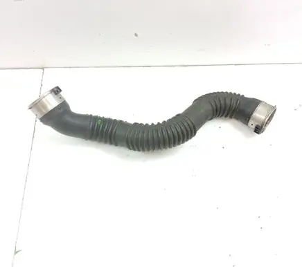 Mercedes-Benz CLA C117 X117 W117 Intercooler hose/pipe A2465200001