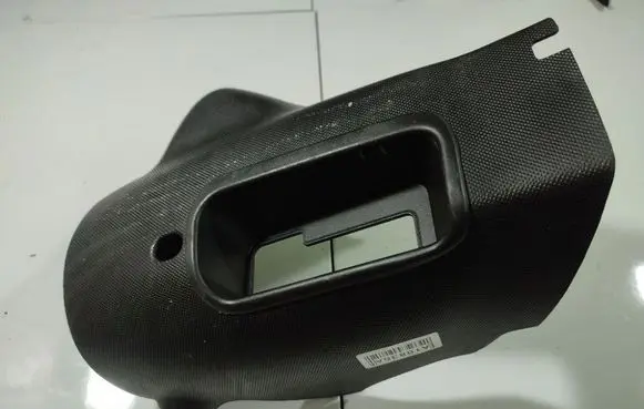 Steering wheel column trim