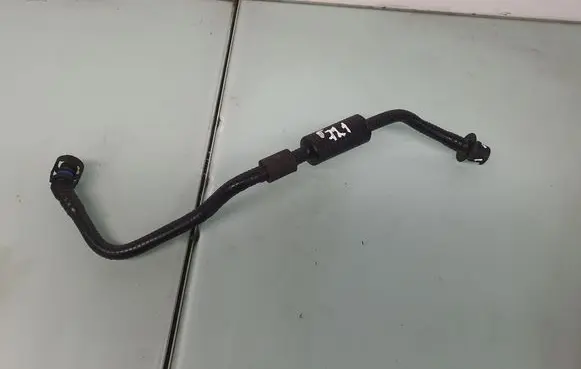 BMW 3 F30 F35 F31 Breather hose/pipe 7636128 13907636128