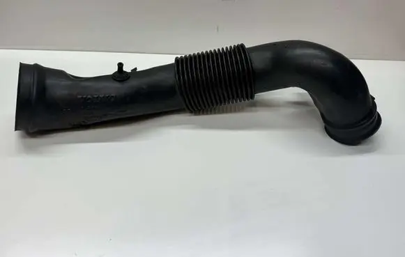 Volvo V70 Intercooler hose/pipe 9485294 6766