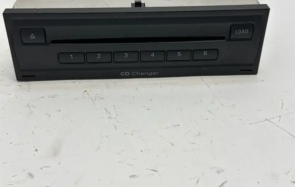 Audi A6 S6 C6 4F CD/DVD changer 4F0035110