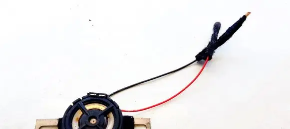 Chrysler Pacifica Front door speaker