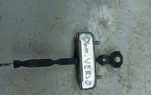 Toyota Corolla Verso AR10 Front door check strap stopper