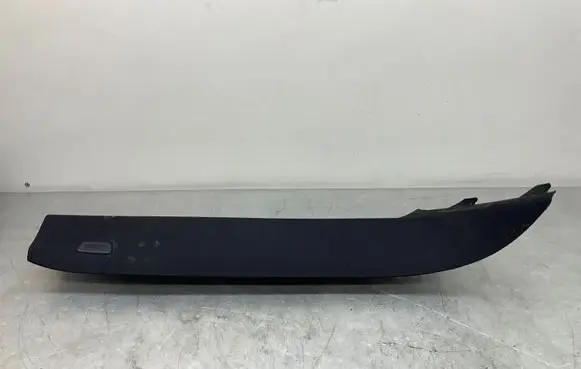 BMW 5 G30 G31 (A) pillar trim 7384523