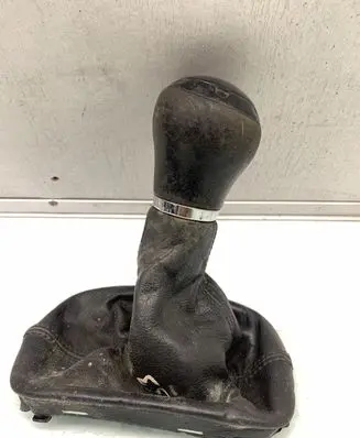 Audi A3 S3 8L Gear lever shifter trim leather/knob 8L0863279A