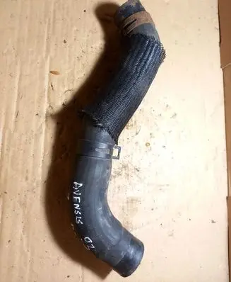 Toyota Avensis T250 Engine coolant pipe/hose