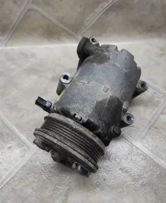 Ford Focus Air conditioning (A/C) compressor (pump) 3M5HAG