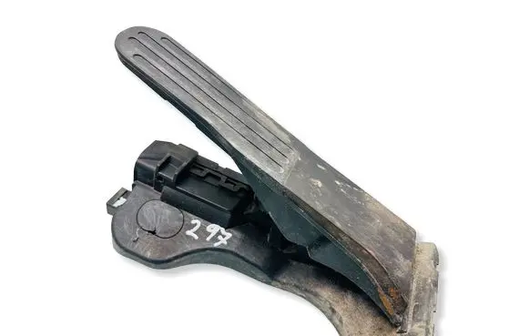 Volkswagen Golf VI Accelerator throttle pedal 1K1723503T 6PV01049851