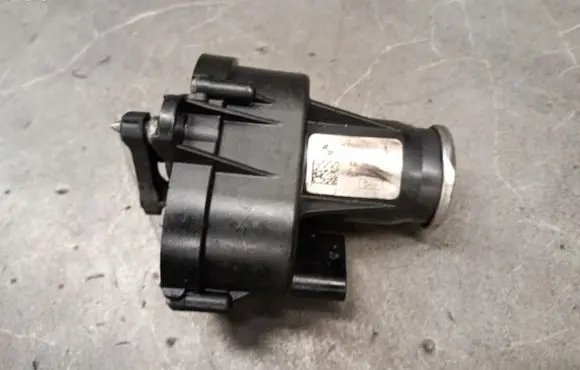 BMW X4 F26 Intake manifold valve actuator/motor 