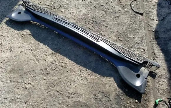 Citroen Xsara Picasso Wiper trim 94632921ZL