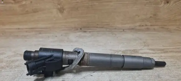 Volvo S60 Fuel injector 31303238 0445116046