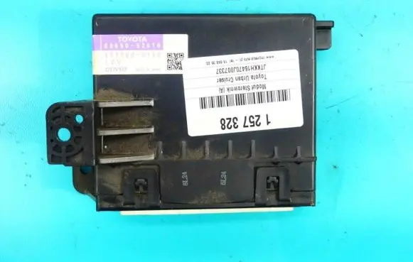 Toyota Urban Cruiser (XP110) Central body control module 88650-52610 IMPRK1257328