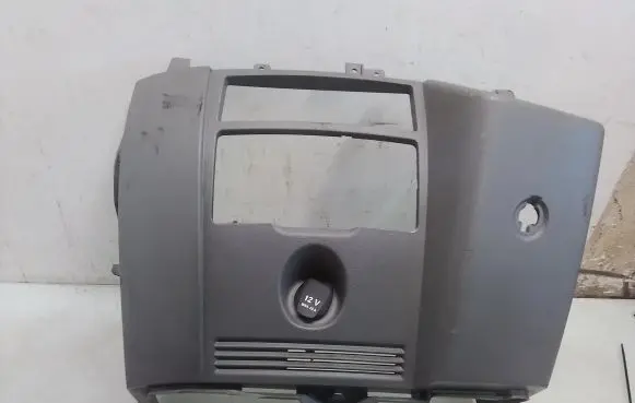 Mercedes-Benz Sprinter W906 Radio/GPS head unit trim A9066890131
