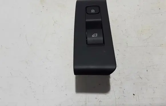 Volvo XC40 Electric window control switch 31407995