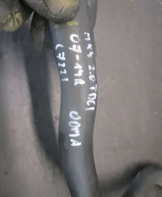 Ford Mondeo MK IV Oil fill pipe 