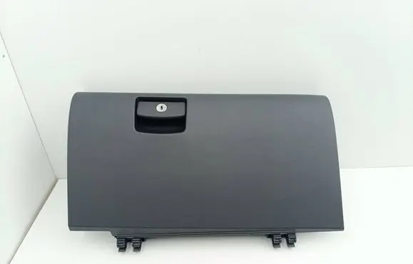 Subaru Forester SK Glove box S15602860