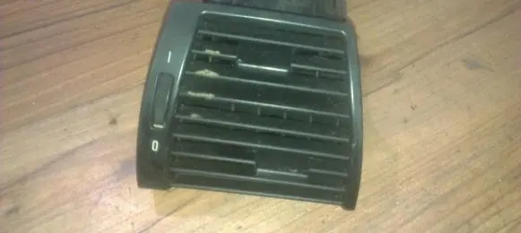 BMW X5 E53 Dash center air vent grill 64228402216