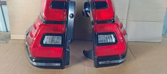 Toyota Land Cruiser (J150) Rear/tail lights set 