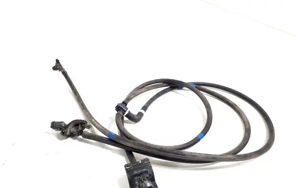 Toyota RAV 4 (XA30) Windshield washer spray nozzle 85381-30200