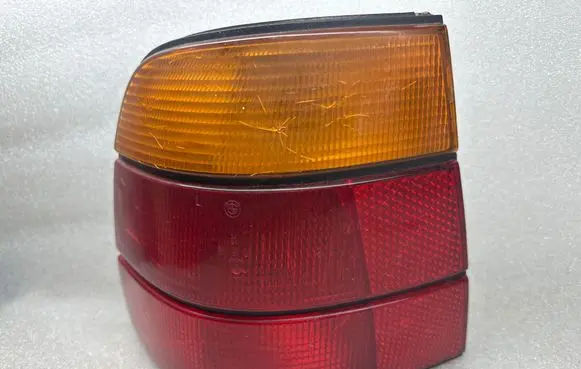 BMW 5 E34 Rear/tail lights 63274