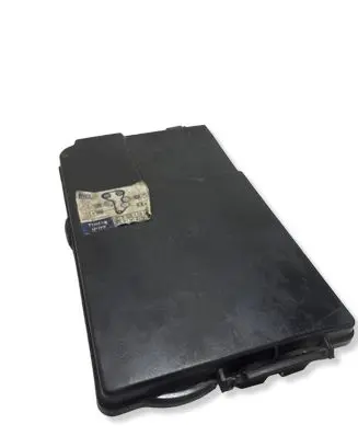 Volkswagen Touran I Battery box tray cover/lid 1K0915443