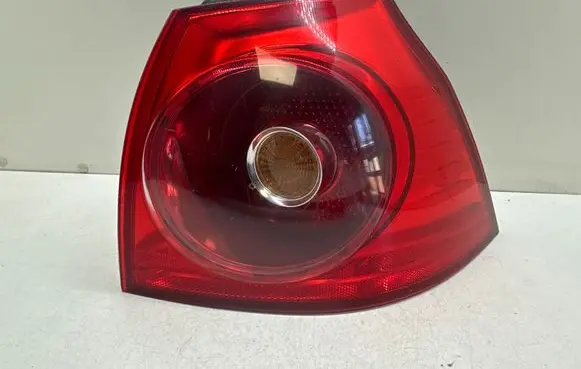 Volkswagen Golf V Rear/tail lights 1K6945096N