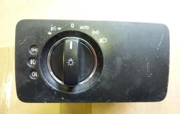 Mercedes-Benz R W251 Light switch A2515454604 AZ061