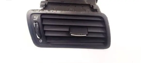 Volkswagen PASSAT B6 Dash center air vent grill 3C1819702E P0108667