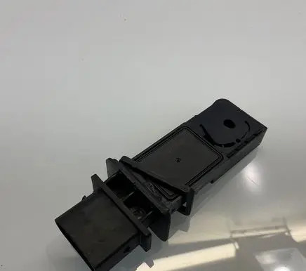 Mercedes-Benz E W211 Mass air flow meter A6420940148 0281002695 2627596