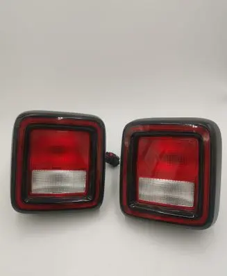 Jeep Wrangler Rear/tail lights set 55112890AG 55112891AG