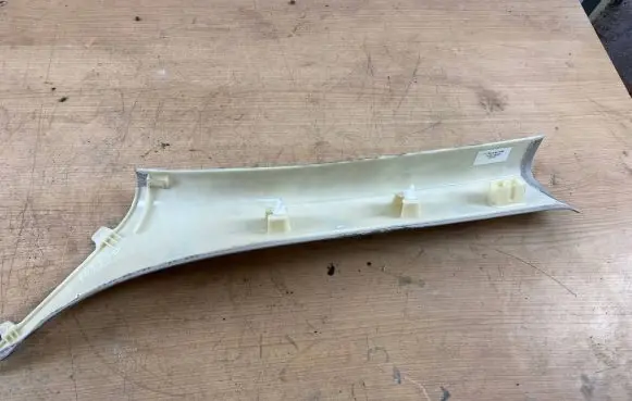 BMW 5 GT F07 (A) pillar trim 9137196