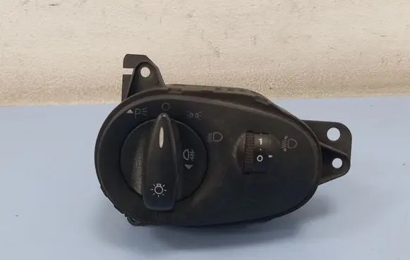 Ford Focus Light switch 98AG13A024