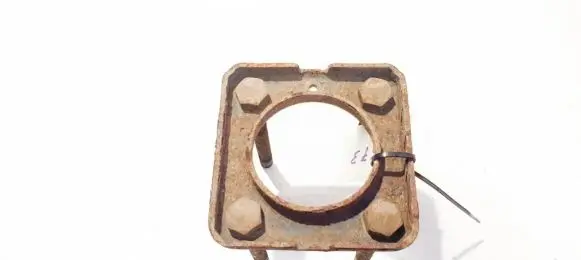 Nissan NV200 Bracket in trunk/boot 