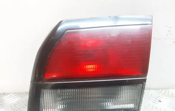 Mazda 626 Tailgate rear/tail lights